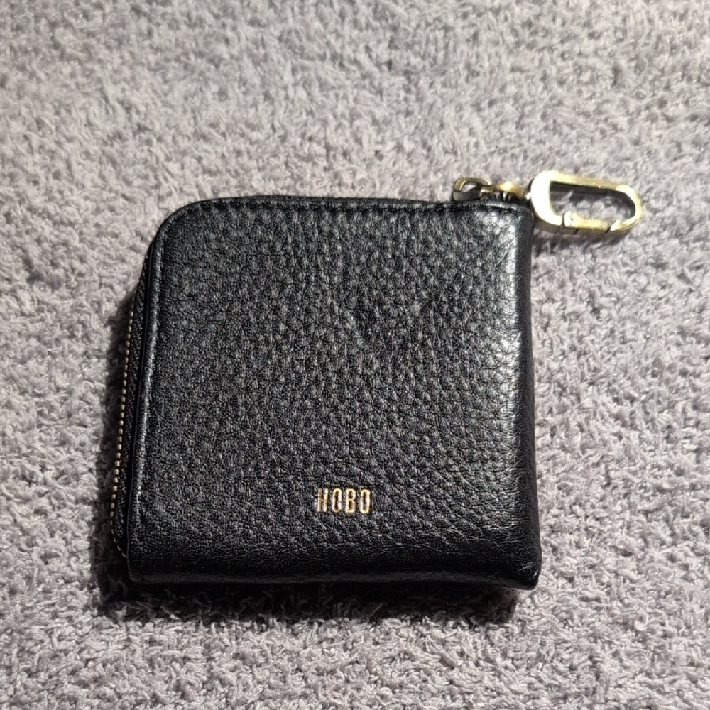 NWOT HOBO Cass Zip Pouch In Black